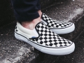 vans-classic-slip-on-2-04