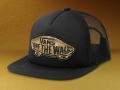 Vans_50th_Gold_Elevated_BeachGirlTrucker_Blk_Womens