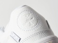 SP23_Skate_Zahba_Alltimers_LeathWht_24486