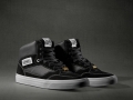 HO17_Full-Cab_Suede-Leather_Black-True-White_VN0A3JIDP8Q