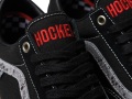 FA23_Skate_OldSkool_VN0A5FCB18J_Hockey_BlkSnk_Macro1