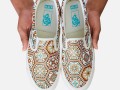 https-_hypebeast.com_image_2020_06_kith-summer-2020-collection-lookbook-vans-collab-sneaker-24