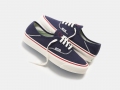 Vans-Shoe-Layflat-Feed-01