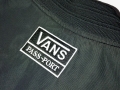 VAN_PASSPORT-JACKET-DETAIL2