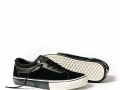 RASSVET_VANS_SkateBold_Blk_AnglePair_30332905-8403-4571-8399-0609f12a4b6e