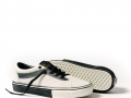 RASSVET_VANS_SkateBold_Mallow-Blk_AnglePair_5caacd1f-28fe-48ae-b8f0-5440eb16be5b