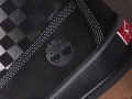 HO22_VANS_TIMBERLAND_BLACK_BOOT_DETAIL_04