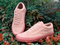 https-_hypebeast.com_image_2020_12_vans-year-of-the-ox-suwukou-004