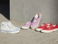 https-_hypebeast.com_image_2021_02_vault-by-vans-authentic-chukka-og-pack-floral-release-date-1