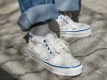 https-_hypebeast.com_image_2021_02_vault-by-vans-authentic-chukka-og-pack-floral-release-date-4