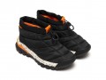 https-_hypebeast.com_image_2021_12_vans-slip-hiker-lx-black-release-information-dover-street-market-ginza-2