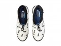 https-_hypebeast.com_image_2021_12_vans-slip-hiker-lx-marshmallow-winter-boot-release-information-hbx-4