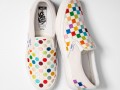 https-_hypebeast.com_image_2019_11_vault-vans-damien-hirst-palms-casino-sk8-hi-slip-on-01