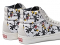 FA18_Vault_Mickey_VN0A38FYRNQ_OGSK8-HILX_GEOFFMCFETRIDGE_Macro2