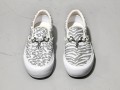 https-_hypebeast.com_image_2020_09_needles-vault-by-vans-slip-on-zebra-leopard-release-005