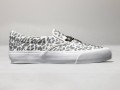 https-_hypebeast.com_image_2020_09_needles-vault-by-vans-slip-on-zebra-leopard-release-006