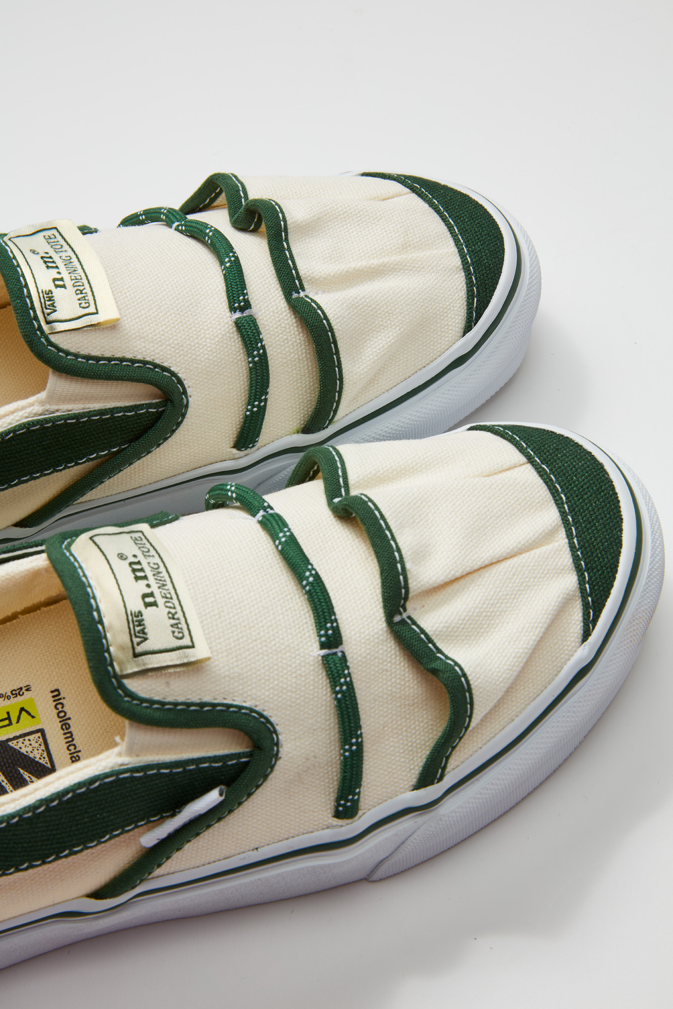 SP23_Nicole_McLaughlin_SlipOn_VP_VR3_LX_White_Green_DETAIL6