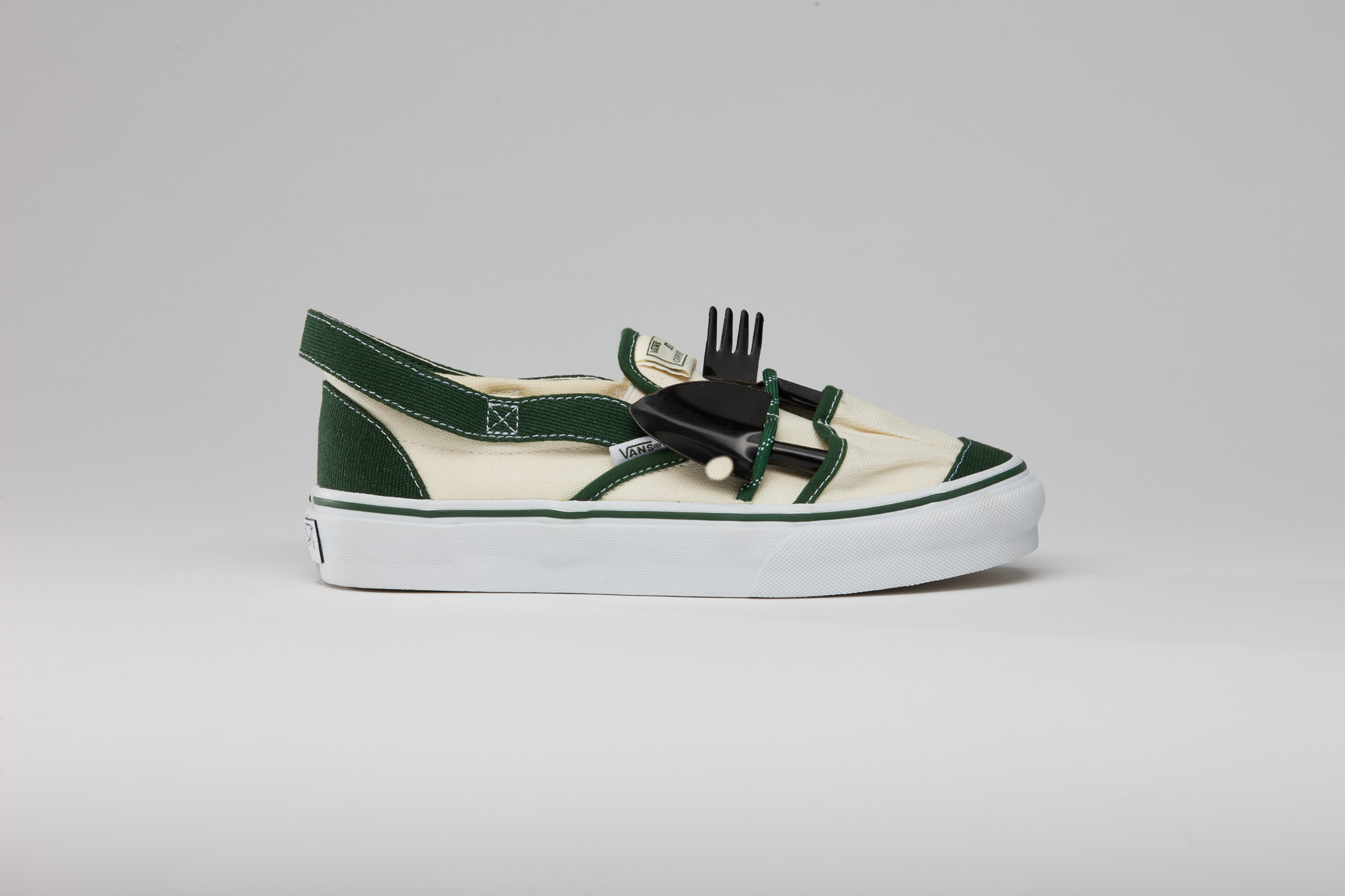 SP23_Nicole_McLaughlin_SlipOn_VP_VR3_LX_White_Green_sidea