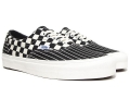 sta-x-vans-vault-authentic-black-3_34177354564_o_grande